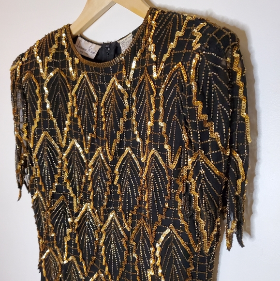 Golden Leaf Beaded and Sequin Black and Gold Flowy Short Sleeve Evening Dress - Picture 8 of 16